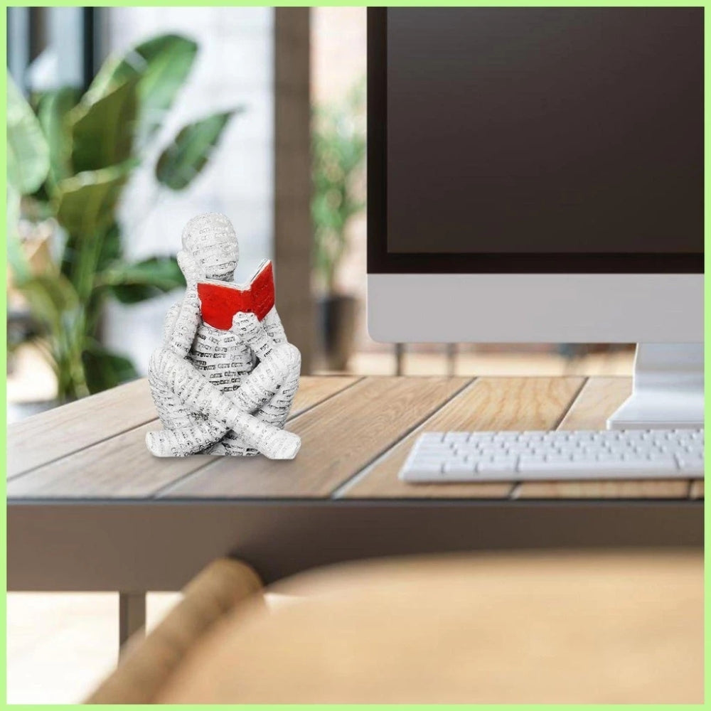 Vrouw Lezende Plankdecoratie